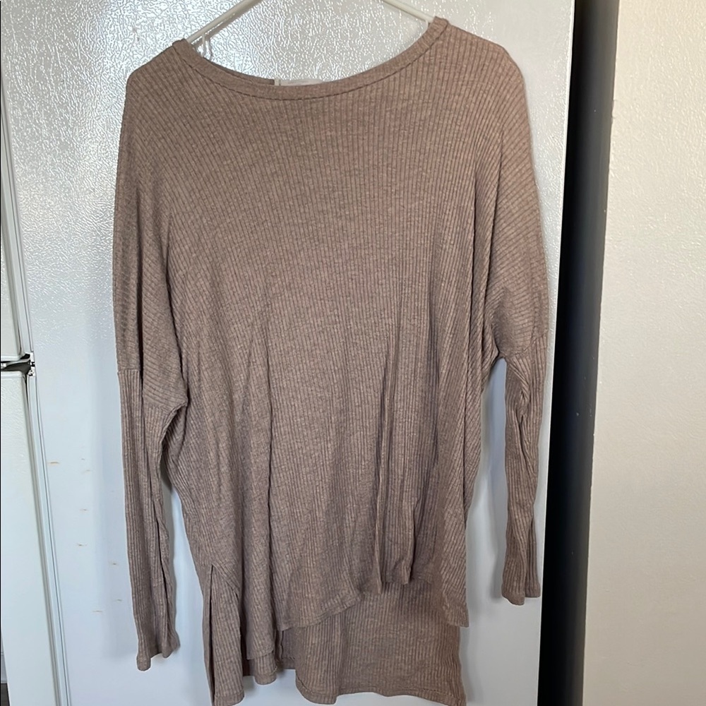 Zenana Women's Tan Oversized High Low‎ Ribbed Top XL